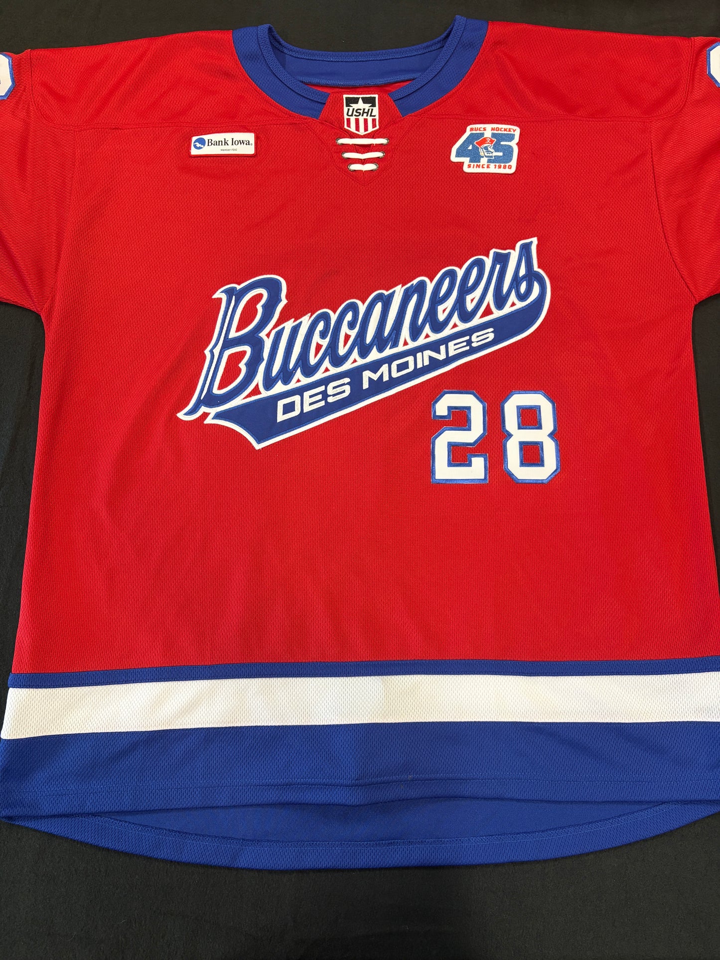 Game worn Red #28 Thorp Jersey