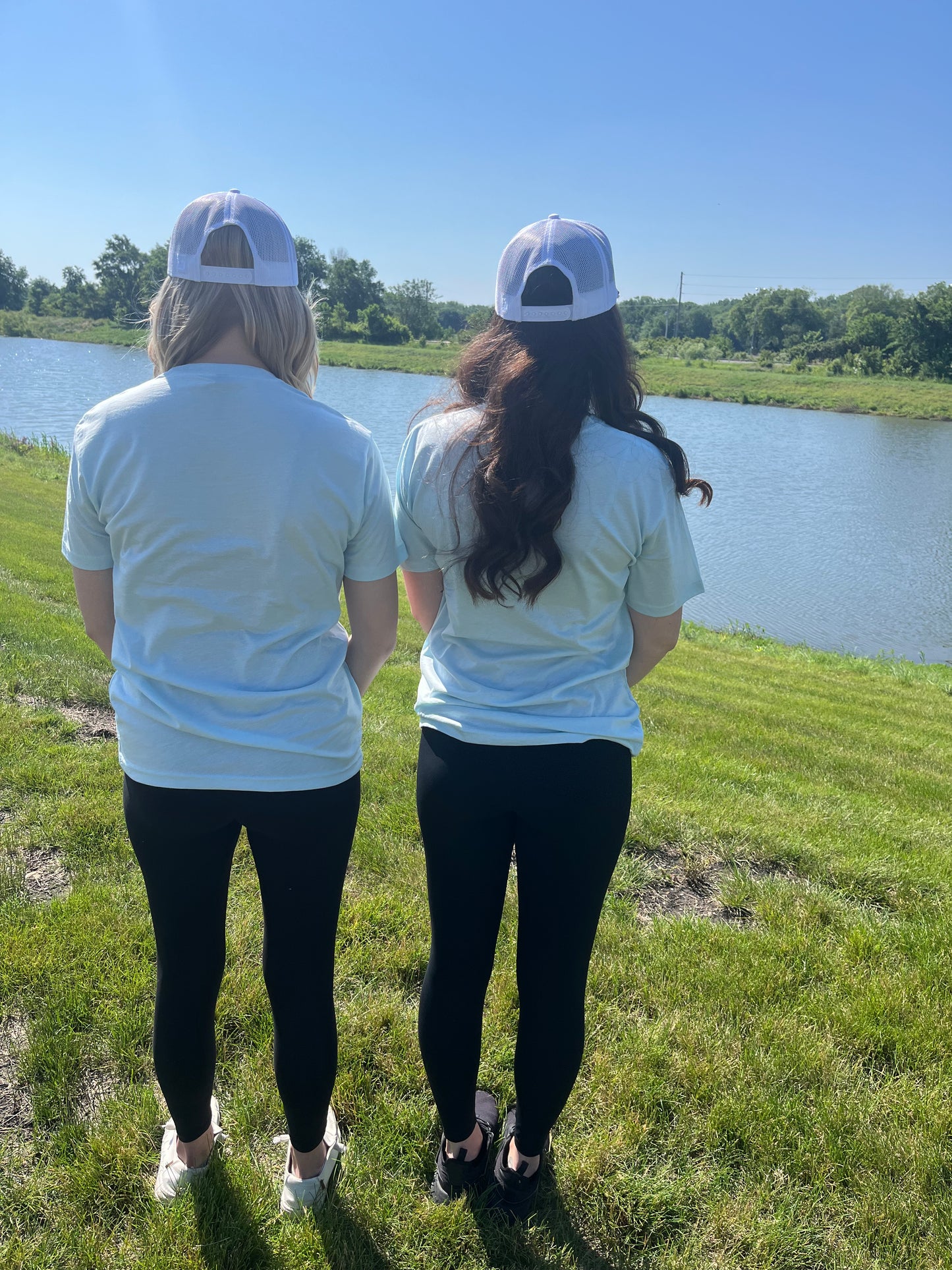 T-shirt- Buccaneers Hockey Ice Blue