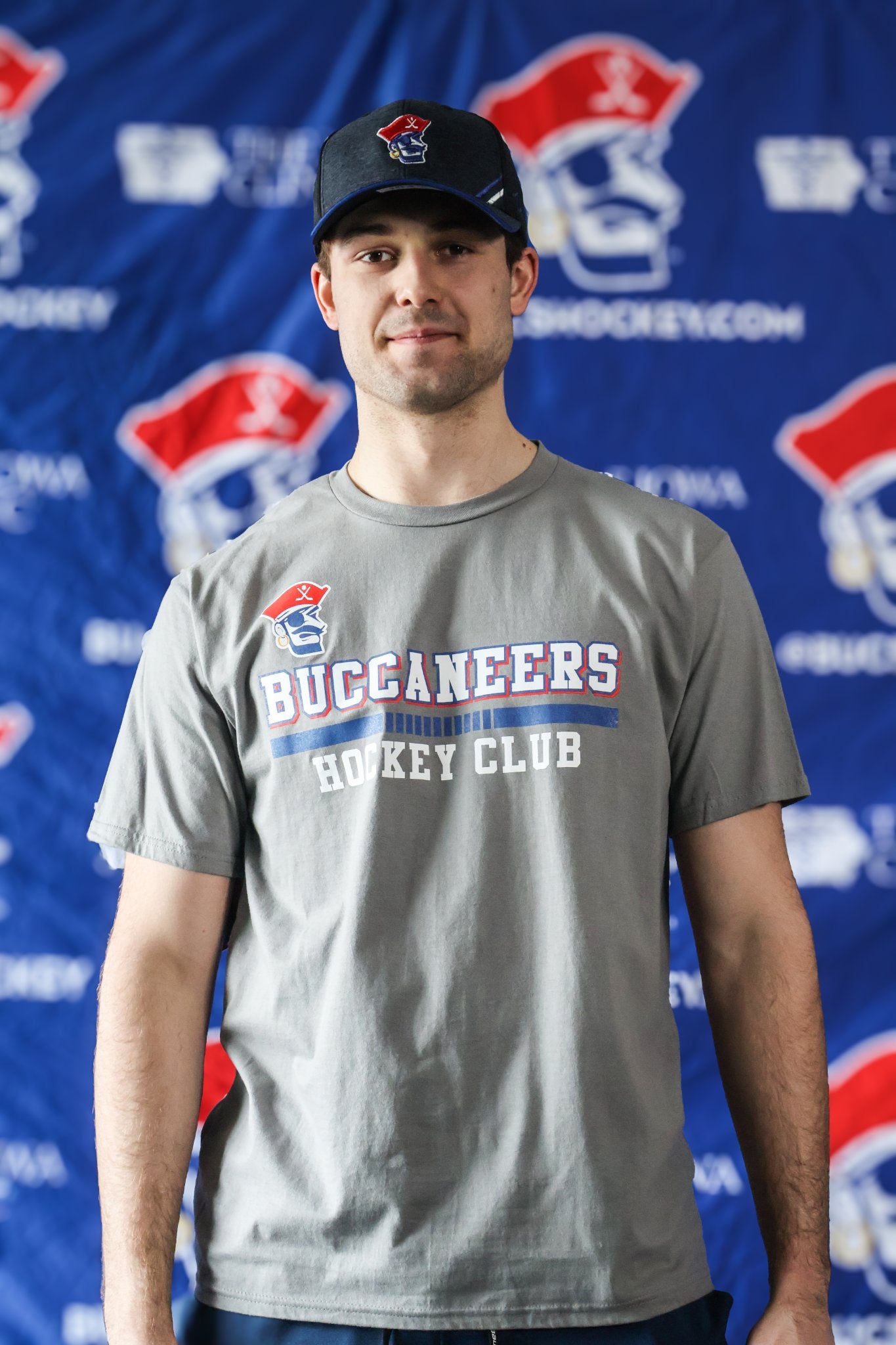 T-Shirt- Grey Buccaneers Hockey Club